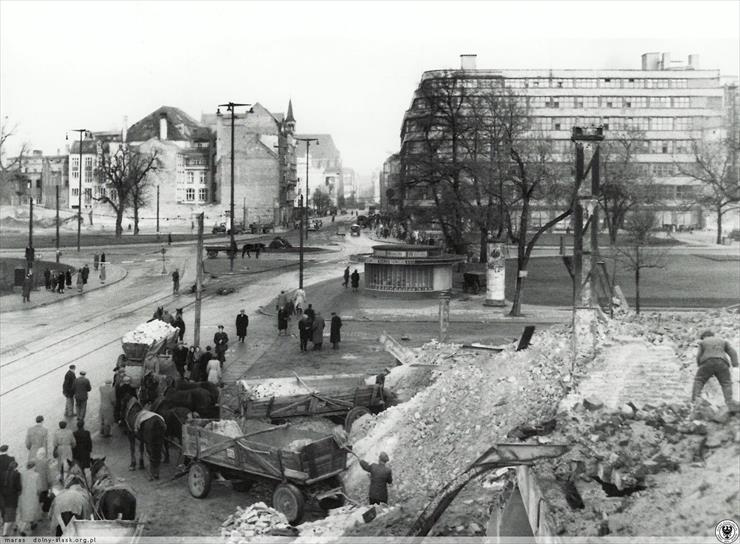 Wrocław 1945- - pl. gen. Tadeusza Kościuszki.jpg